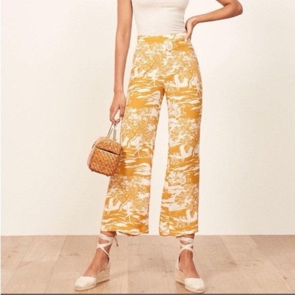 Reformation Pants - Reformation yellow Clare pant in Renaissance size 2